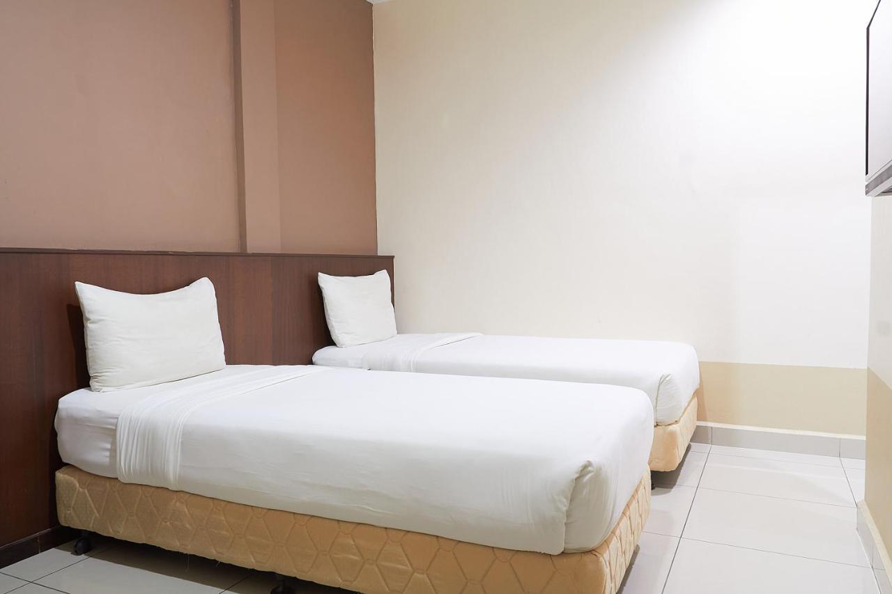 Langkawi Uptown Hotel Kuah Exterior photo